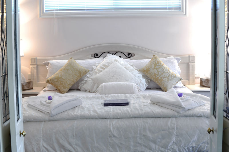 Luxury Bed & Breakfast Suite Daylesford